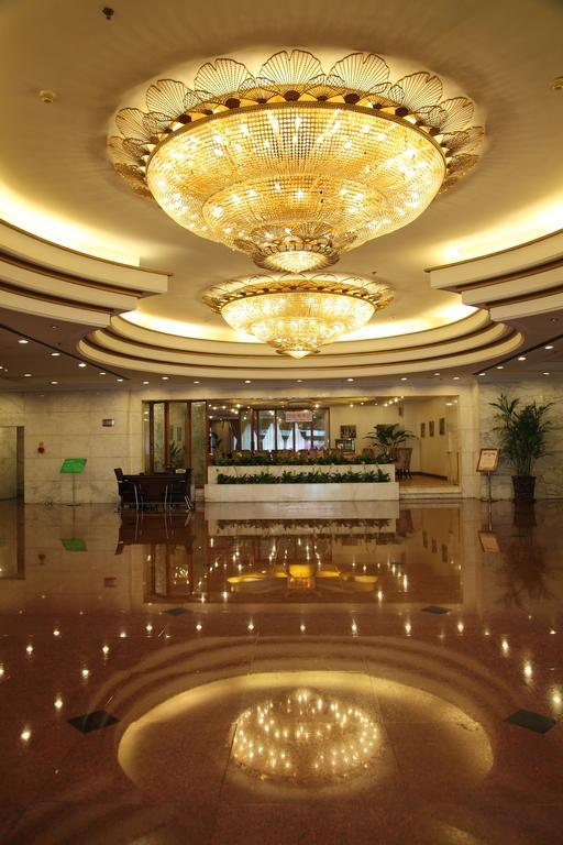 Baoding Zhong Yin Hotel Exteriér fotografie